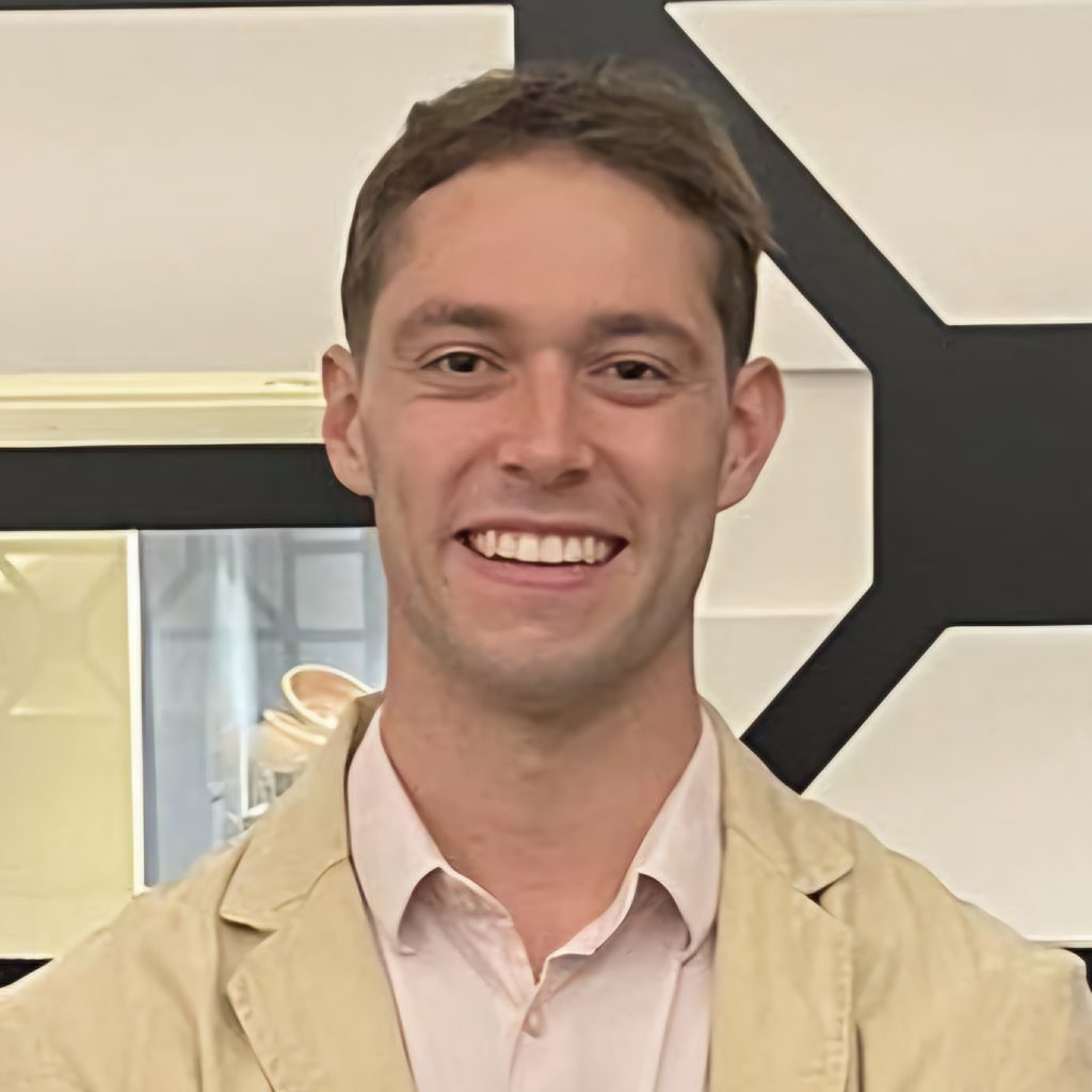 Cameron Dombroski - Business Advisor at Velocite